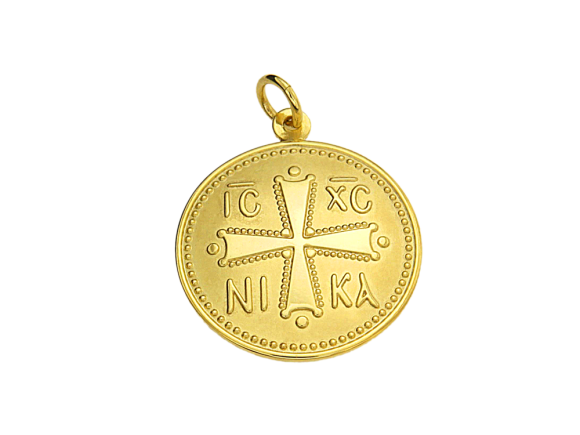 Φυλαχτό σε χρυσό 18Κ, Κωνσταντινάτο, στρογγυλό πομπέ ανάγλυφο IC XC NIKA με σταυρό.