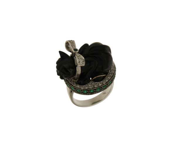 Δαχτυλίδι σε Λευκόχρυσο 18K Χειροποίητο μοναδικό σχέδιο με Γάτα από Falcon's Eye, Σμαράγδια και Διαμάντια από τη Συλλογή 
