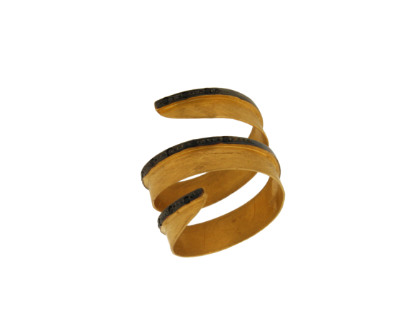Δακτυλίδι σε χρυσό 14Κ Λάμα γυριστή με μαύρα ζιργκόν στην ακρη