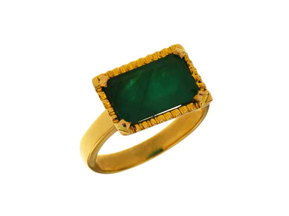 Δακτυλίδι σε Χρυσό 18Κ,Χειροποίητο, γυαλιστερό με ένα ορθογώνιο Σμαράγδι.