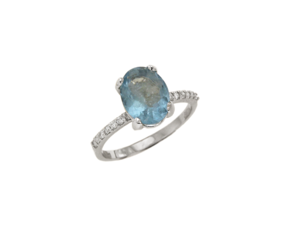 Δαχτυλίδι σε λευκόχρυσο 18Κ οβάλ ακουαμαρίνα δεμένη σε απλό καστόνι, με λεπτή γάμπα με διαμάντια.