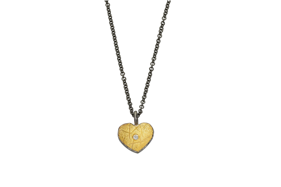 Κολιέ με καρδιά από ασήμι και χρυσό 22Κ με ένα διαμαντάκι και αλυσίδα