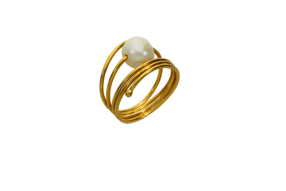 Δαχτυλίδι σε Χρυσό 14K, χειροποίητο πενταπλό σύρμα γυριστό με ένα Μαργαριτάρι γλυκού νερού.