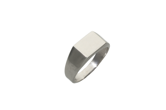 Δαχτυλίδι σε ασήμι 925° με επιφάνεια 8 χ 12 χιλιοστά για χάραξη
