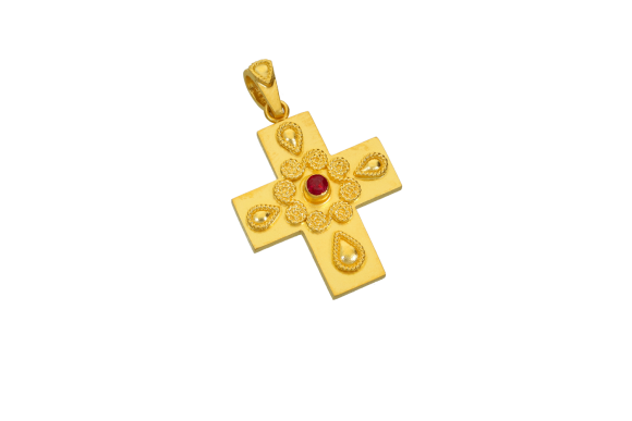 Σταυρός βάπτισης σε χρυσό 18Κ σε βυζαντινό στυλ με ρουμπίνι στο κέντρο και περίτεχνο στεφάνι