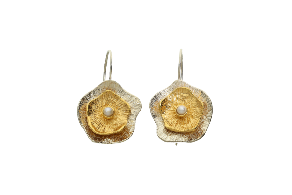 Σκουλαρίκια σε διχρωμο ασήμι 925° νούφαρο με μαργαριτάρι